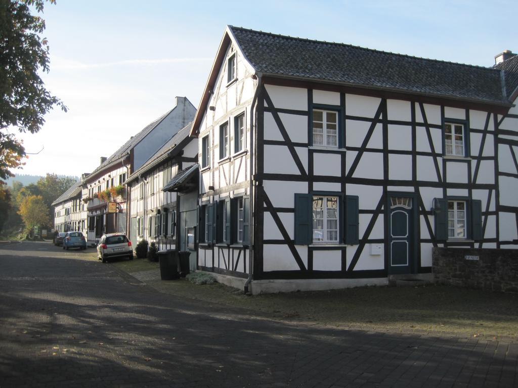 Ferienwohnung Weber Schleiden Exteriör bild